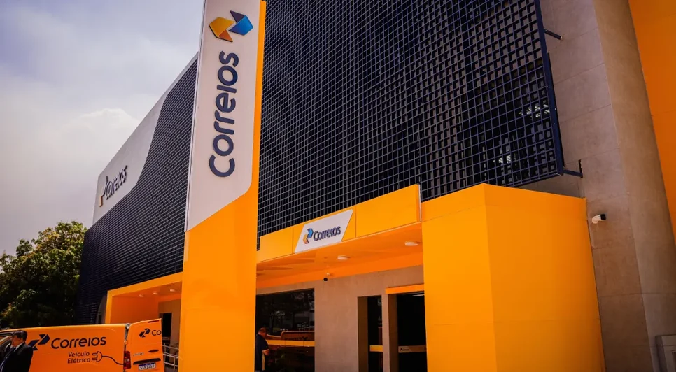 Correios retomam plano de fechamento de agências deficitárias