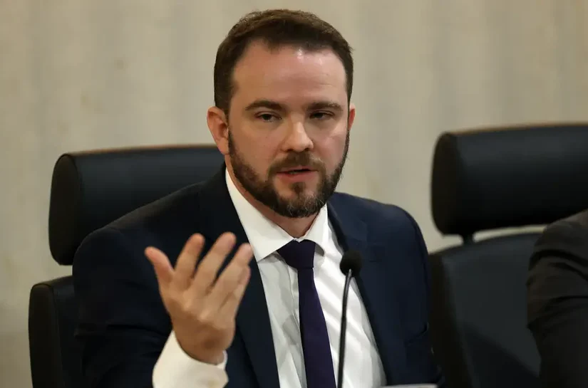 Proposta de orçamento de 2026 tem meta de superávit de R$ 34,3 bilhões