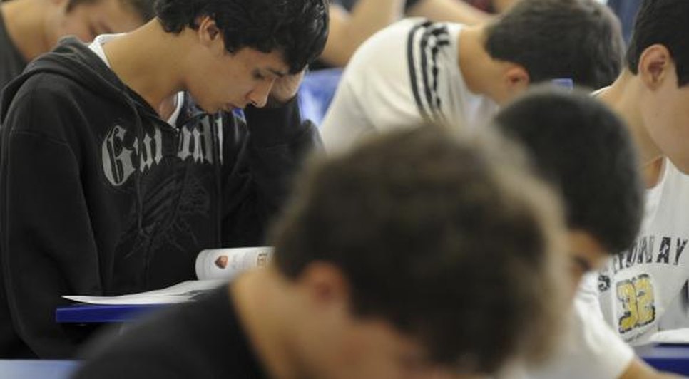 estudantes 