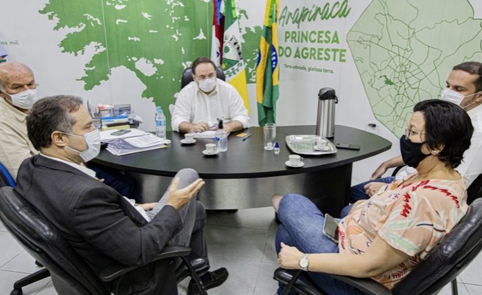 Governador Renan procura reconquistar Prefeito Luciano Barbosa.