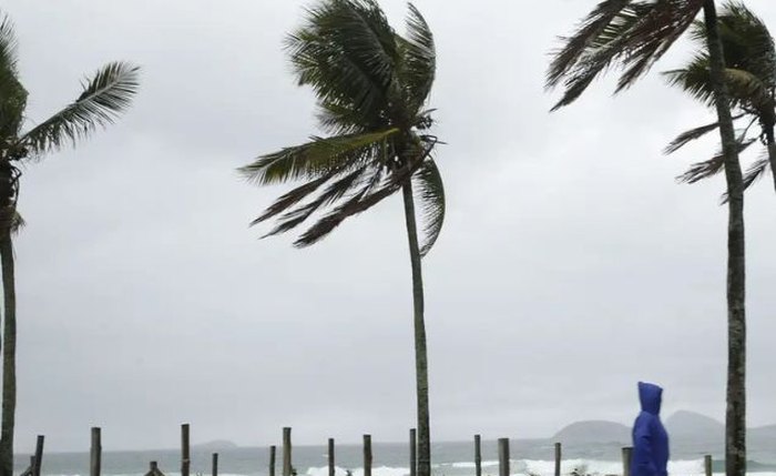 Inmet emite alerta de vendaval para todos os municípios de AL