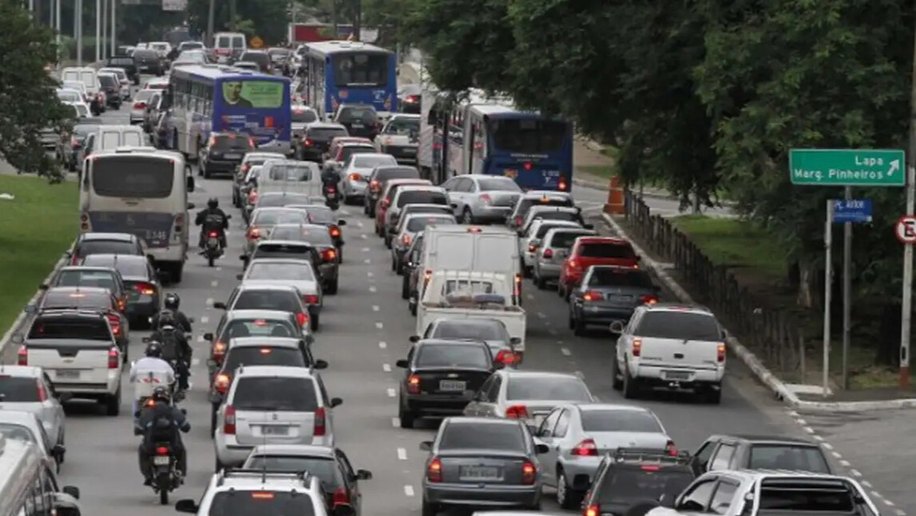 Câmara aprova isenção de IPVA para veículos com mais de 20 anos