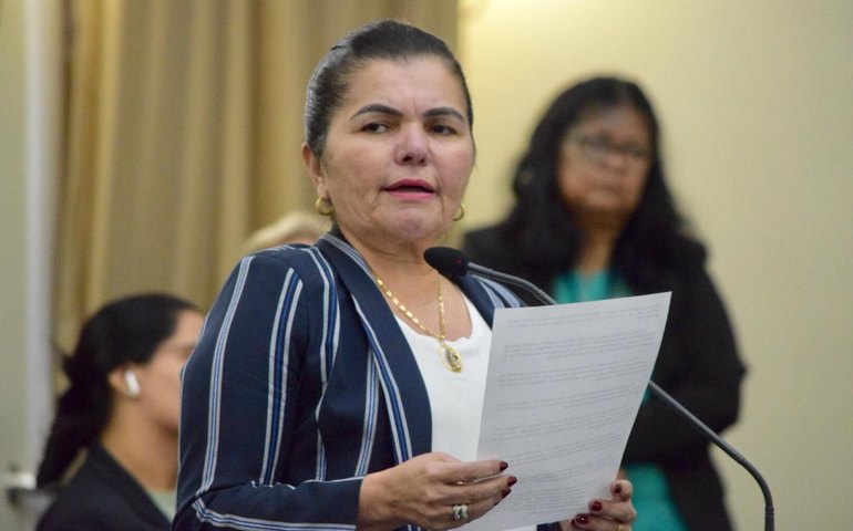 Novembro Azul: Ângela Garrote reforça importância do diagnóstico precoce do câncer de próstata