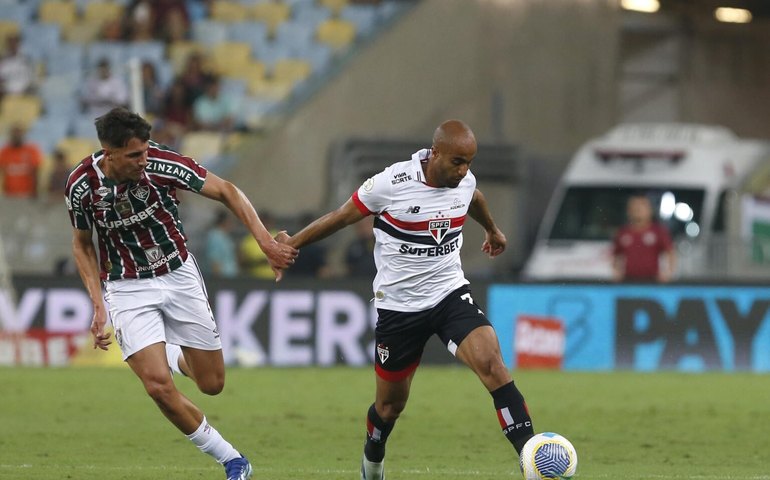 De olho no Brasileiro, São Paulo supera São Bernardo em jogo-treino sem Lucas e Calleri