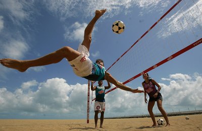 Davi Davino Filho solicita ao Governo liberação para prática do futevôlei