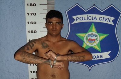 Jovem é preso por roubo em Maceió