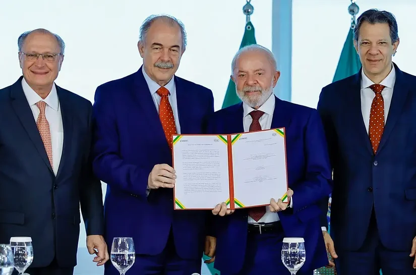 Governo anuncia R$ 12 bi de crédito para inovação da indústria 4.0