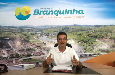 Pesquisa IBRAPE aponta 92% de aprovação da gestão do prefeito de Branquinha, Neno Freitas
