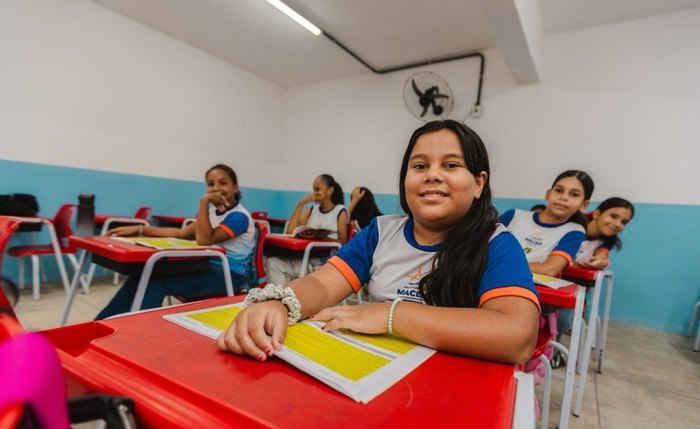Semed Maceío convoca selecionados para reforçar escolas