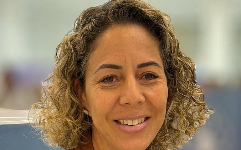 Diretora secretária do CRF/AL, Flavia Dabbur, orienta sobre compra e uso de repelentes