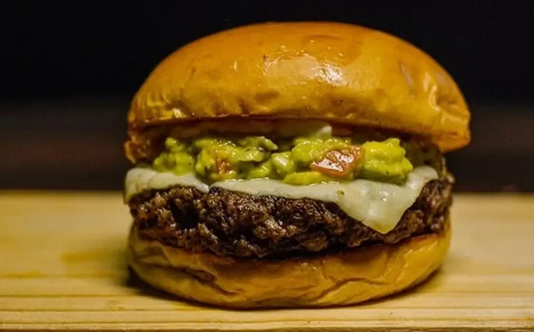 De hambúrgueres a lingeries: clubes de assinaturas ganham mais adeptos. Confira