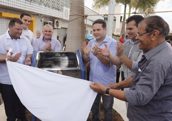 Governador inaugura rodovia que não recebia melhorias havia 20 anos