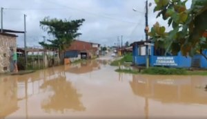 Moradores denunciam ruas alagadas em Nossa Senhora do Socorro / Foto: Foto: Redes Sociais/ Reprodução