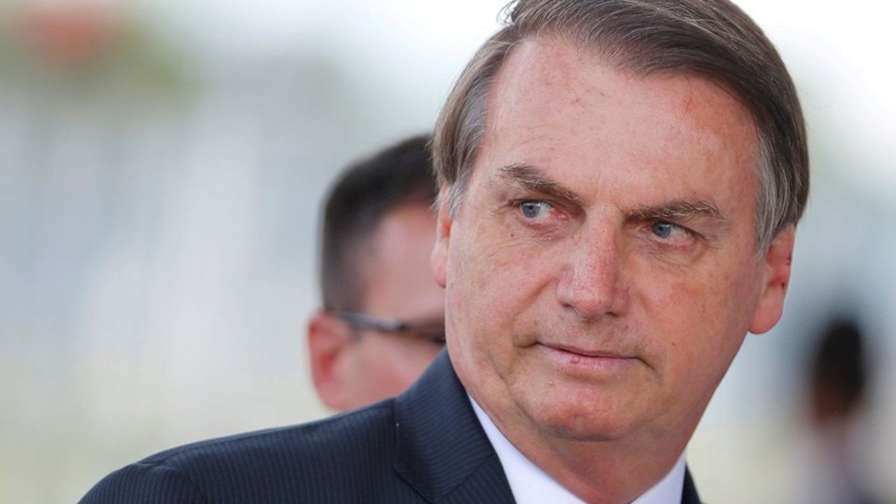 Bolsonaro desembarca em São José dos Campos (SP) onde fará motociata