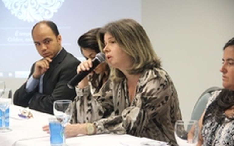 Governo lança Sistema de Perícia Médica e site da Escola de Governo