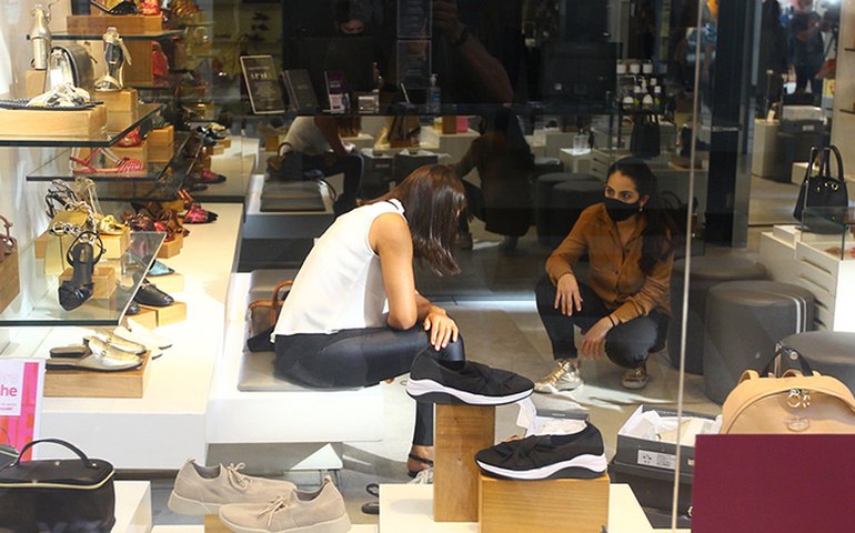 Em AL, taxa média de desemprego cai a 11,2% em 2022, menor patamar desde 2014