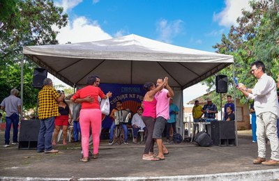 Primeira edição da Caravana Cultura na Praça leva forró e serviços para a Feira da Fumageira, em Arapiraca
