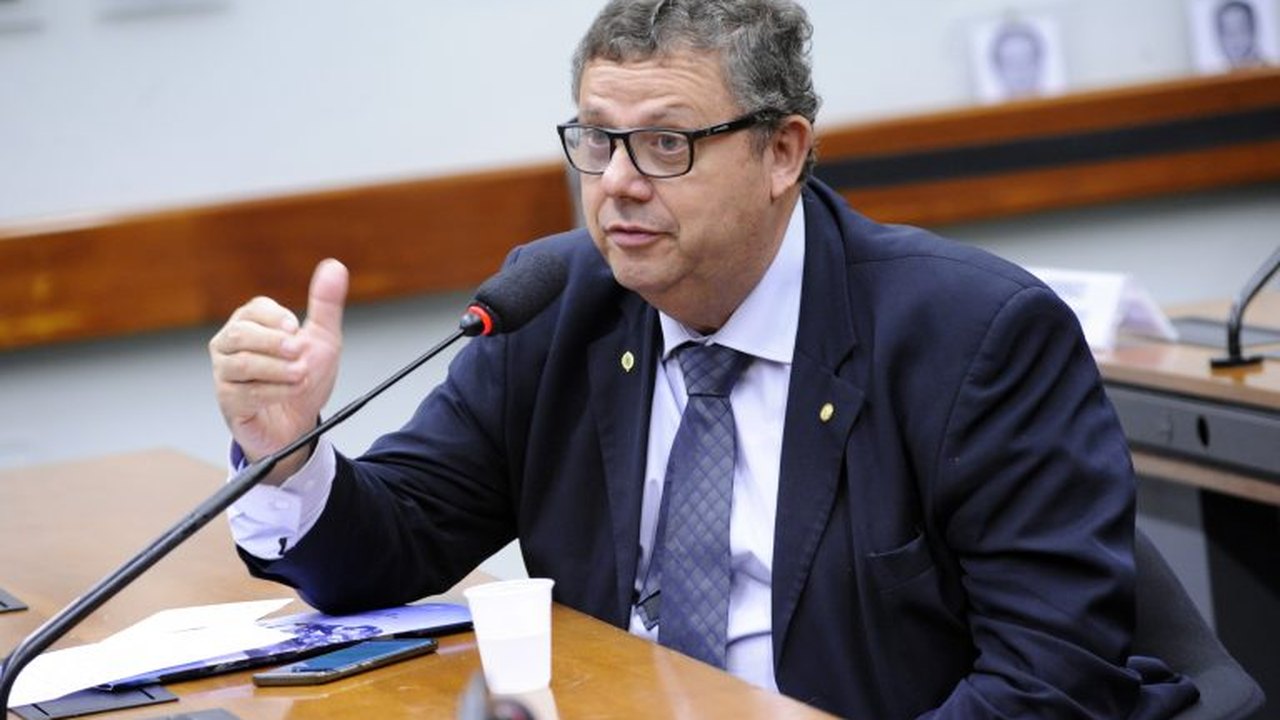 Tesouro defende pagar precatórios este ano e diz que há precedente para que piso da saúde só seja aplicado ano que vem