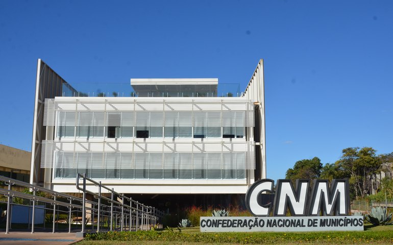 Comsefaz, CNM e FNP se posicionam contra regulamento único de IBS e CBS na reforma tributária