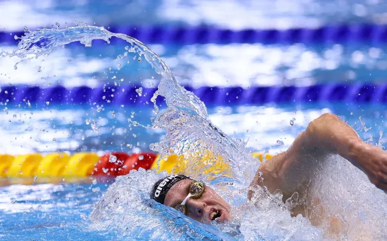 Brasil termina Mundial de Esportes Aquáticos sem medalhas na piscina, após 400m e revezamentos