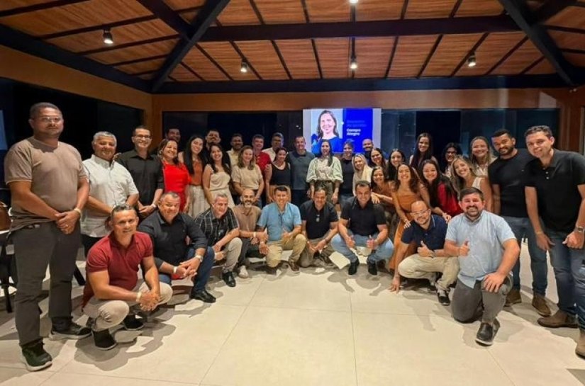 Prefeita Pauline Pereira reúne secretariado na primeira reunião de gestores de 2026 para debater as metas para o ano