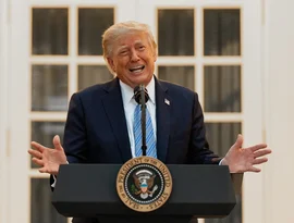 Trump diz estar observando eleições no Brasil, mas desconversa sobre apoiar algum candidato