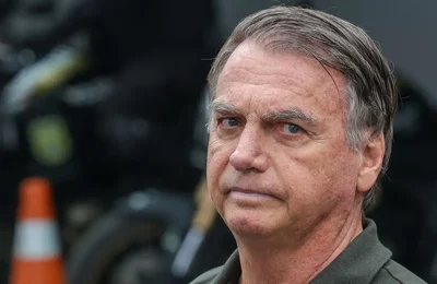PGR defende que Bolsonaro seja mantido em prisão domiciliar