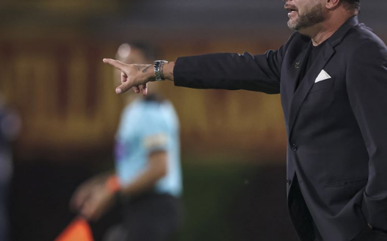 Brasileirão começa com recorde de técnicos gringos e protocolo sanitário mais leve