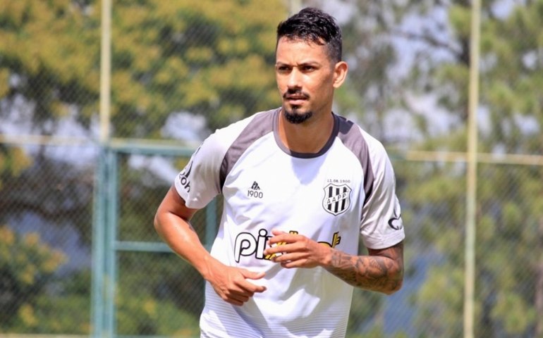 Lesionado, Lucca scontinua sendo dúvida na Ponte Preta para enfrentar Operário-PR