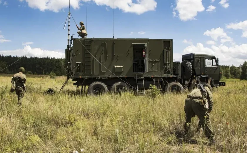 Guerra (eletrônica) da Ucrânia: Entenda por que a Rússia está interferindo no sinal de GPS no Norte da Europa