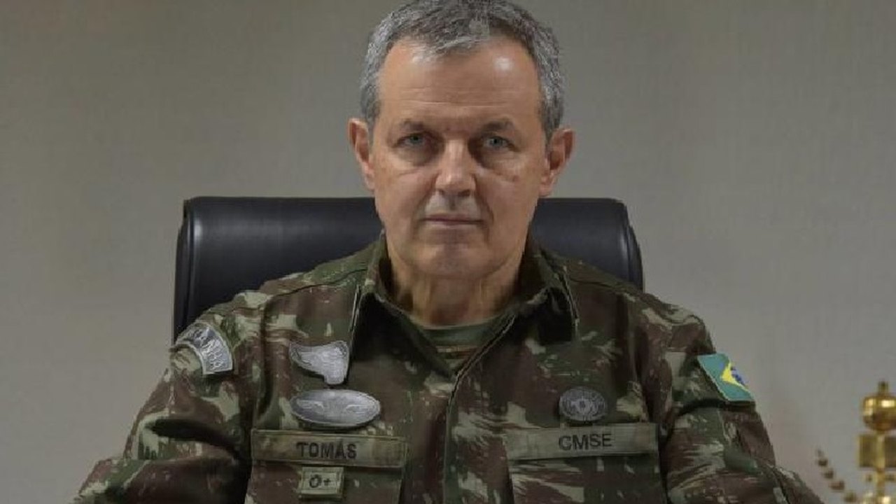 Militar ou civil não está acima da lei, diz novo comandante do Exército