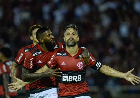Flamengo goleia o Nova Iguaçu em noite de gala de Arrascaeta no Carioca