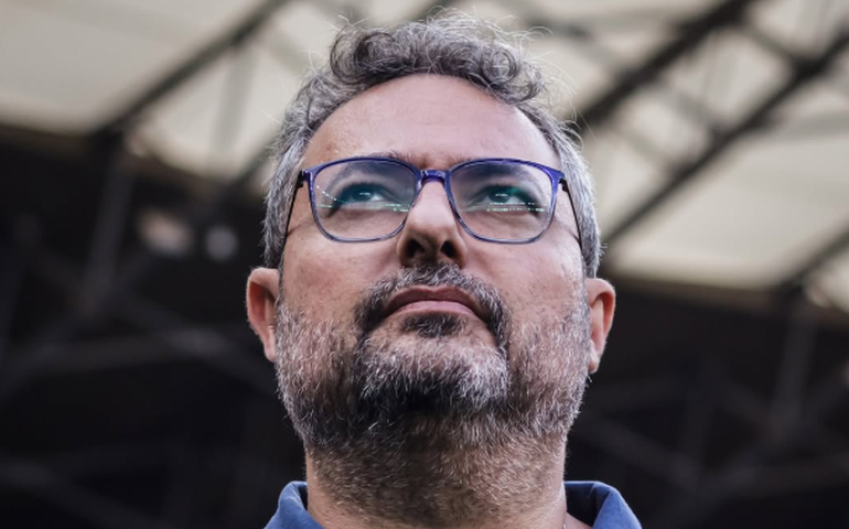 Alexandre Mattos descarta contratações de impacto no Santos e exalta Neymar: 'É um gênio'