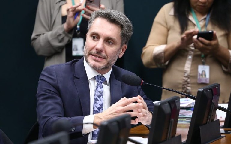 Comissão aprova regulamentação de julgamento de controle de constitucionalidade no STF