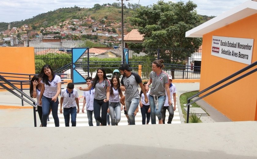 Reformas e construções garantem melhorias na Educação no Alto Sertão