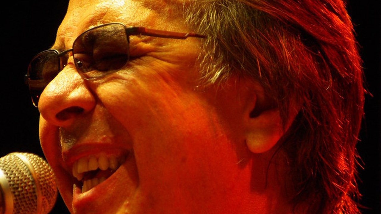 Edu Lobo e Mônica Salmaso voltam ao palco e lembram que, sim, ainda estamos aqui