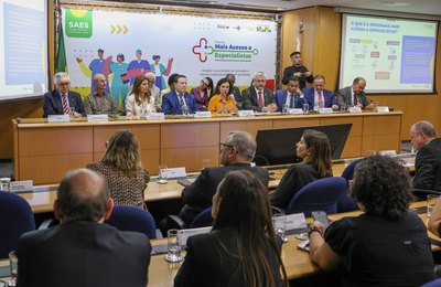 Governo Federal investirá R$ 1 bilhão para ampliar consultas e reduzir tempo de espera