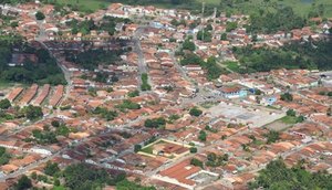 Mulher é encontrada morta perto de igreja em Santo Amaro das Brotas