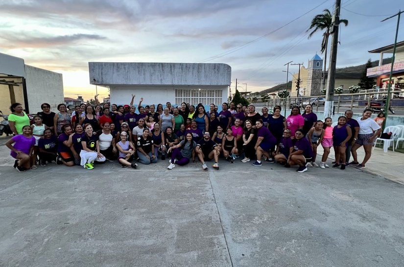 Academia da Saúde promove aulão pré- Carnaval em Palmeira