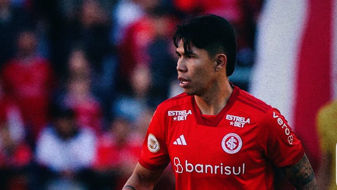 Internacional perde para o Fortaleza e aumenta para oito jogos o jejum no Brasileirão