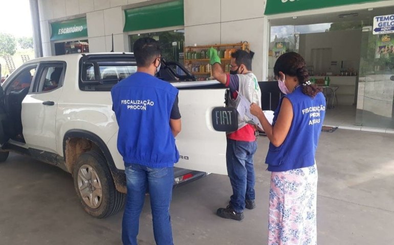 Procon-AL realiza fiscalizações em postos de combustíveis do interior