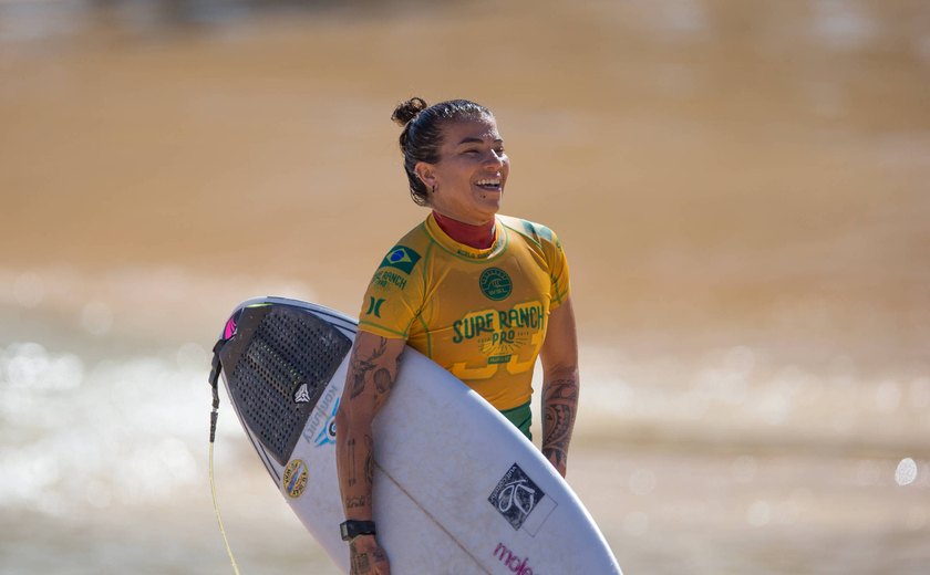 Surfista Silvana Lima festeja vacinação para Olimpíada: &#8216;Podem vir 4 medalhas&#8217;