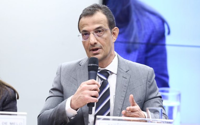 Especialista do Banco Central afirma que o Brasil tem condições de liderar revolução da IA