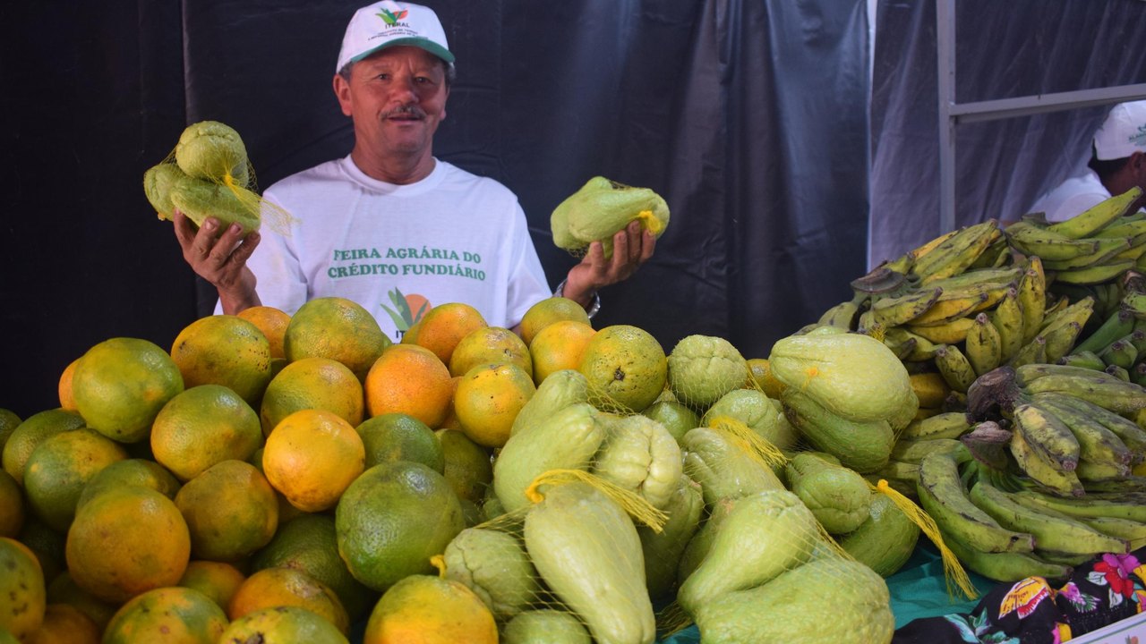 Iteral realiza 3ª Feira Agrária do Crédito Fundiário em Santana do Ipanema