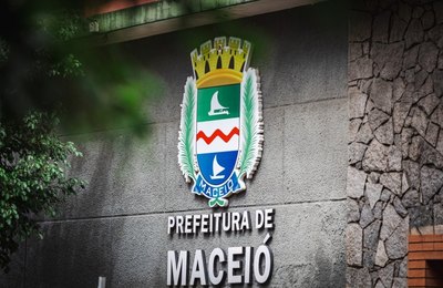 Prefeitura de Maceió decreta ponto facultativo na segunda-feira