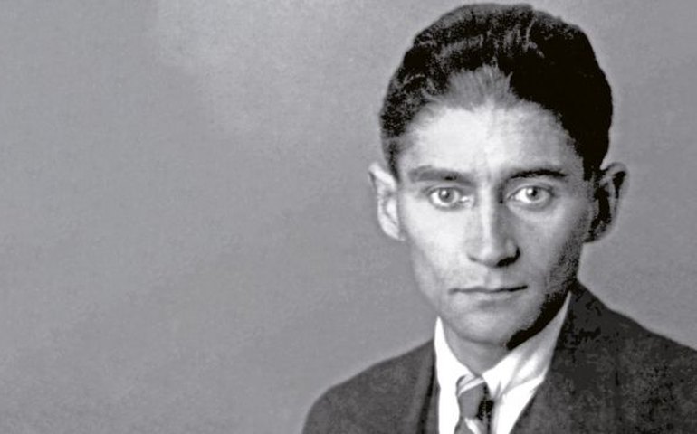 O inusitado encontro de Kafka com uma menina inspira peça