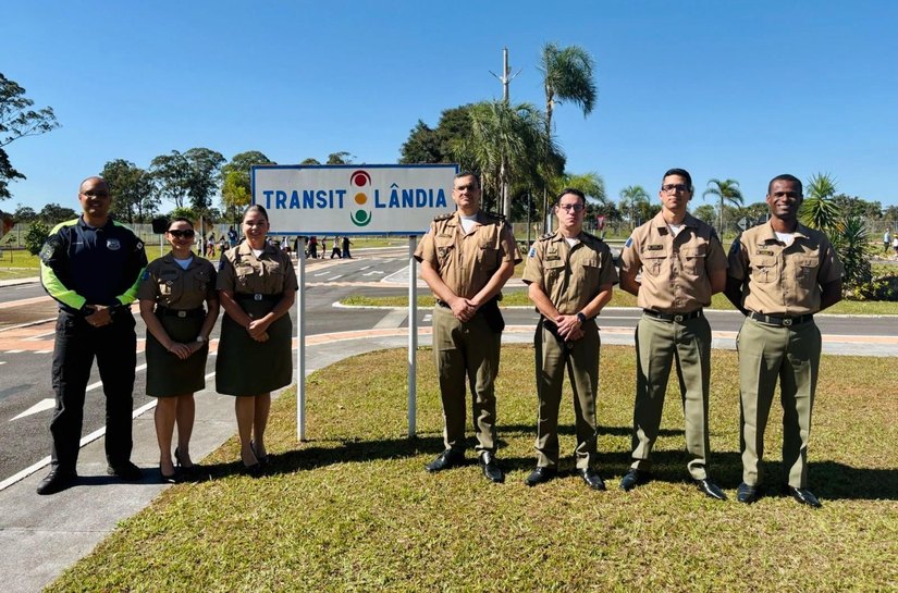 Militares do Batalhão Rodoviário participam de intercâmbio sobre educação no trânsito no DF