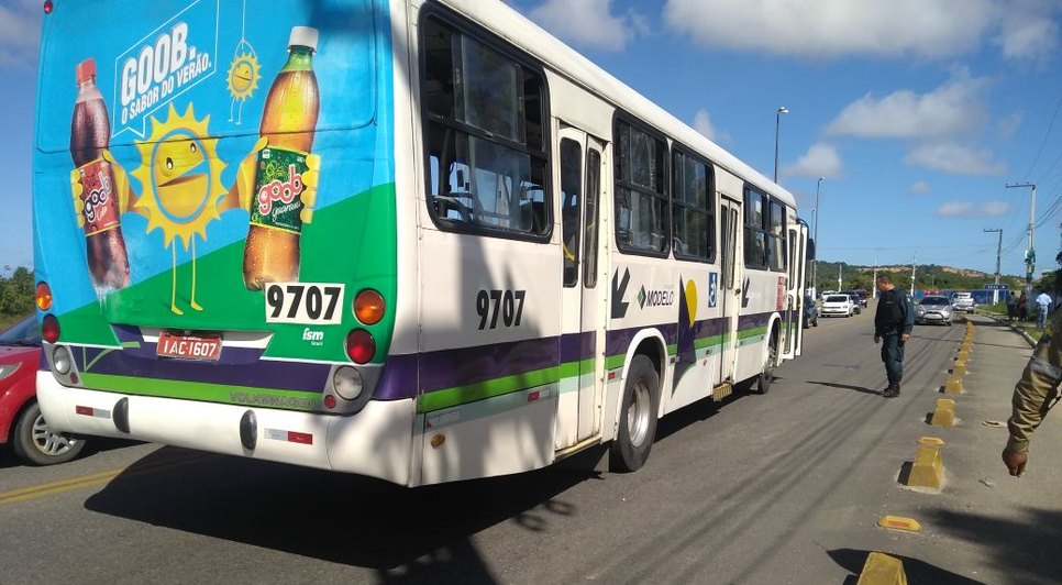 ônibus do adolescente / Foto: Major Henrique