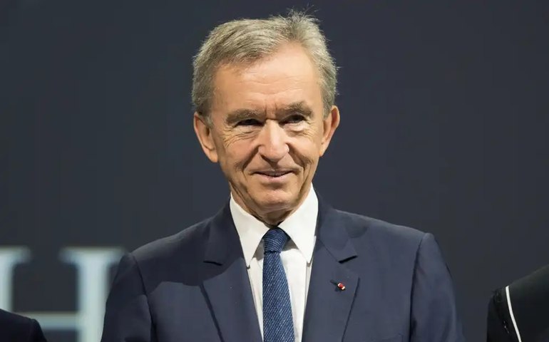 Dono da Louis Vuitton perde posto de segunda pessoa mais rica do mundo para Jeff Bezos