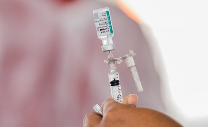 Maceió conta com três pontos fixos para vacinação contra a covid-19 